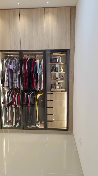 instalación de closets de aluminio en Saltillo